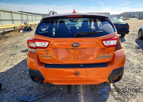 2018 Subaru Crosstrek Premium z USA, uszkodzony, nr VIN JF2GTABC0JH330812